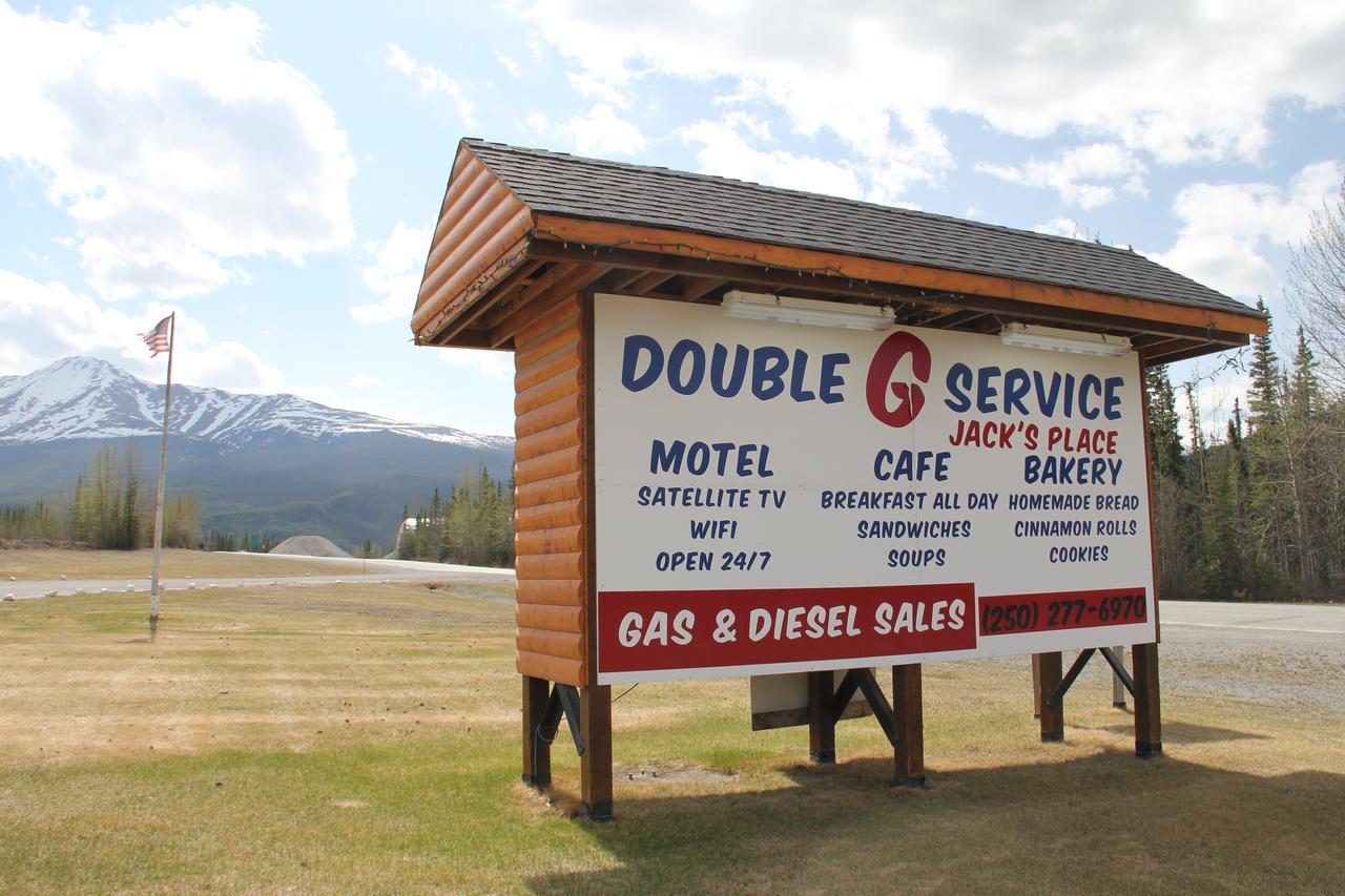 Double G Service Muncho Lake Ngoại thất bức ảnh
